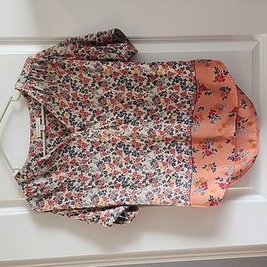 Size small floral shirt